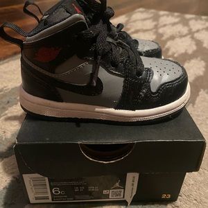 Toddlers Jordan shoes
